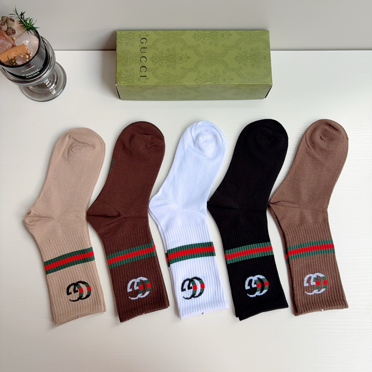配包装（一盒5双）  Gucci 古奇 ins超火爆长筒袜，纯棉面料，潮人必备 ，经典双G字母，个性时尚百搭款！