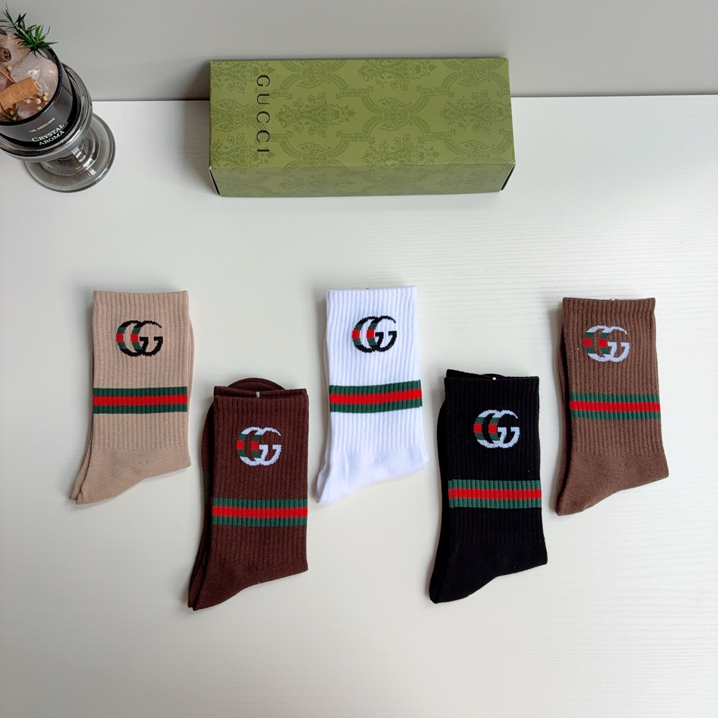 配包装（一盒5双）  Gucci 古奇 ins超火爆长筒袜，纯棉面料，潮人必备 ，经典双G字母，个性时尚百搭款！