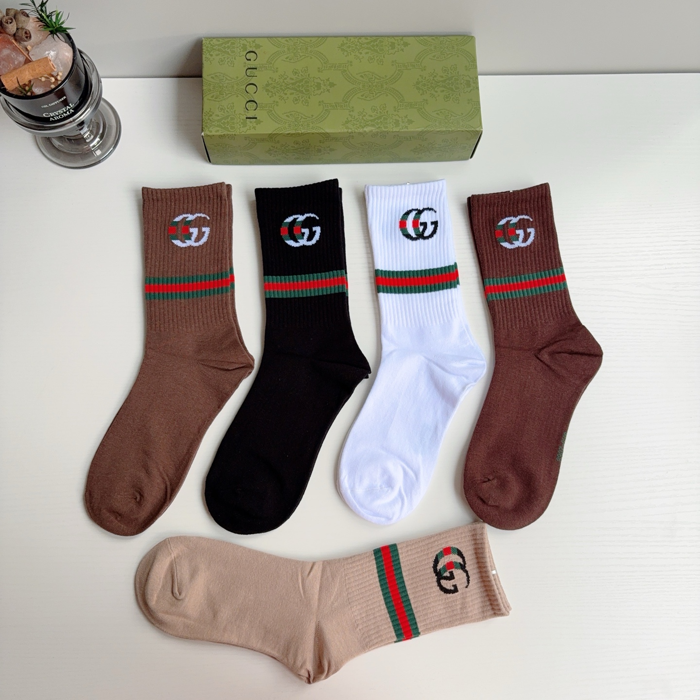 配包装（一盒5双）  Gucci 古奇 ins超火爆长筒袜，纯棉面料，潮人必备 ，经典双G字母，个性时尚百搭款！