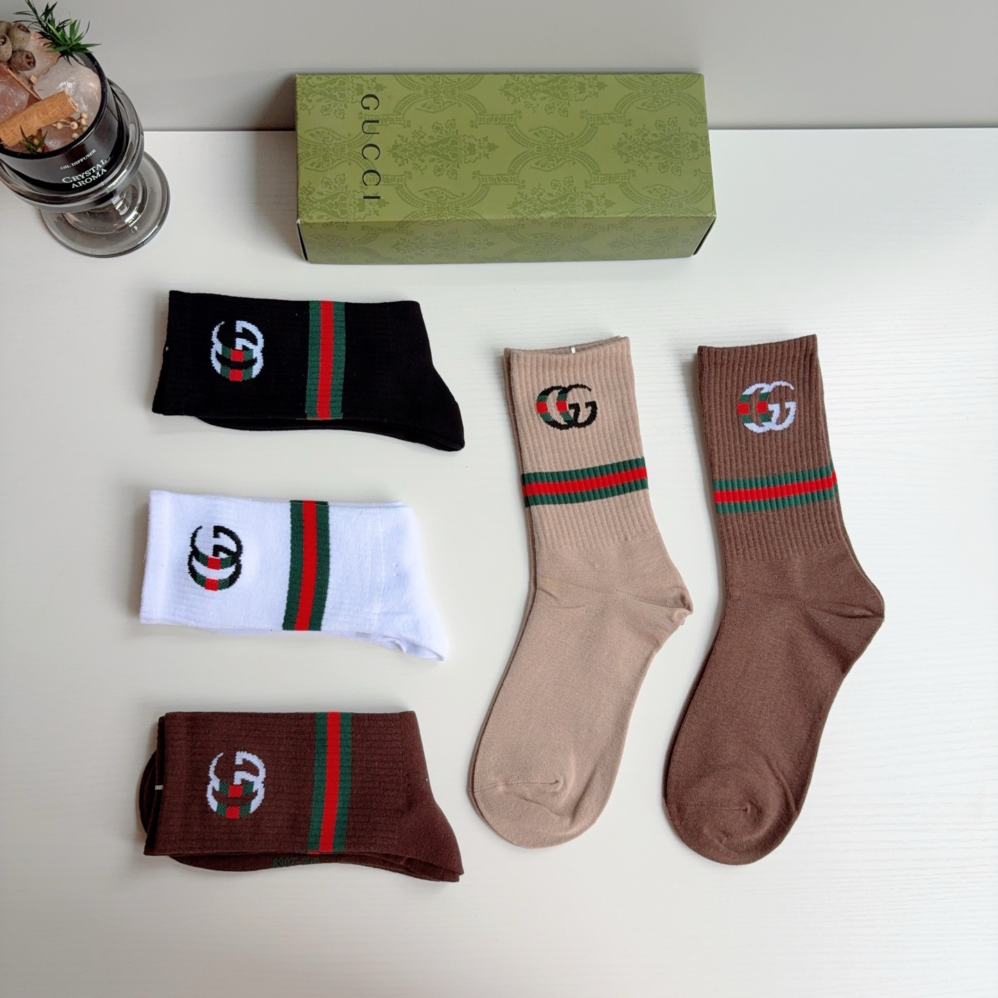 配包装（一盒5双）  Gucci 古奇 ins超火爆长筒袜，纯棉面料，潮人必备 ，经典双G字母，个性时尚百搭款！