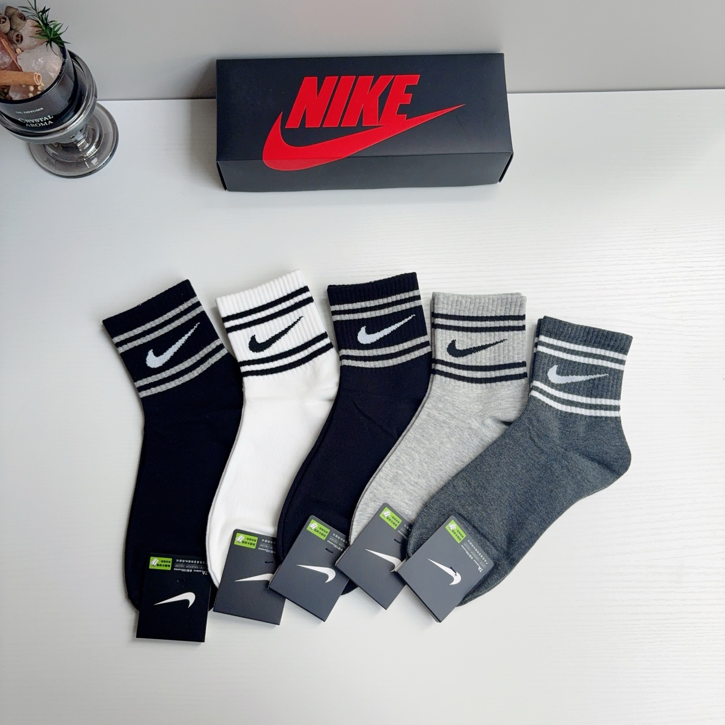 配包装（一盒5双） 新款 Nike/耐克 男士中筒袜子 超柔软面料 抗菌防臭吸汗透气百搭款！