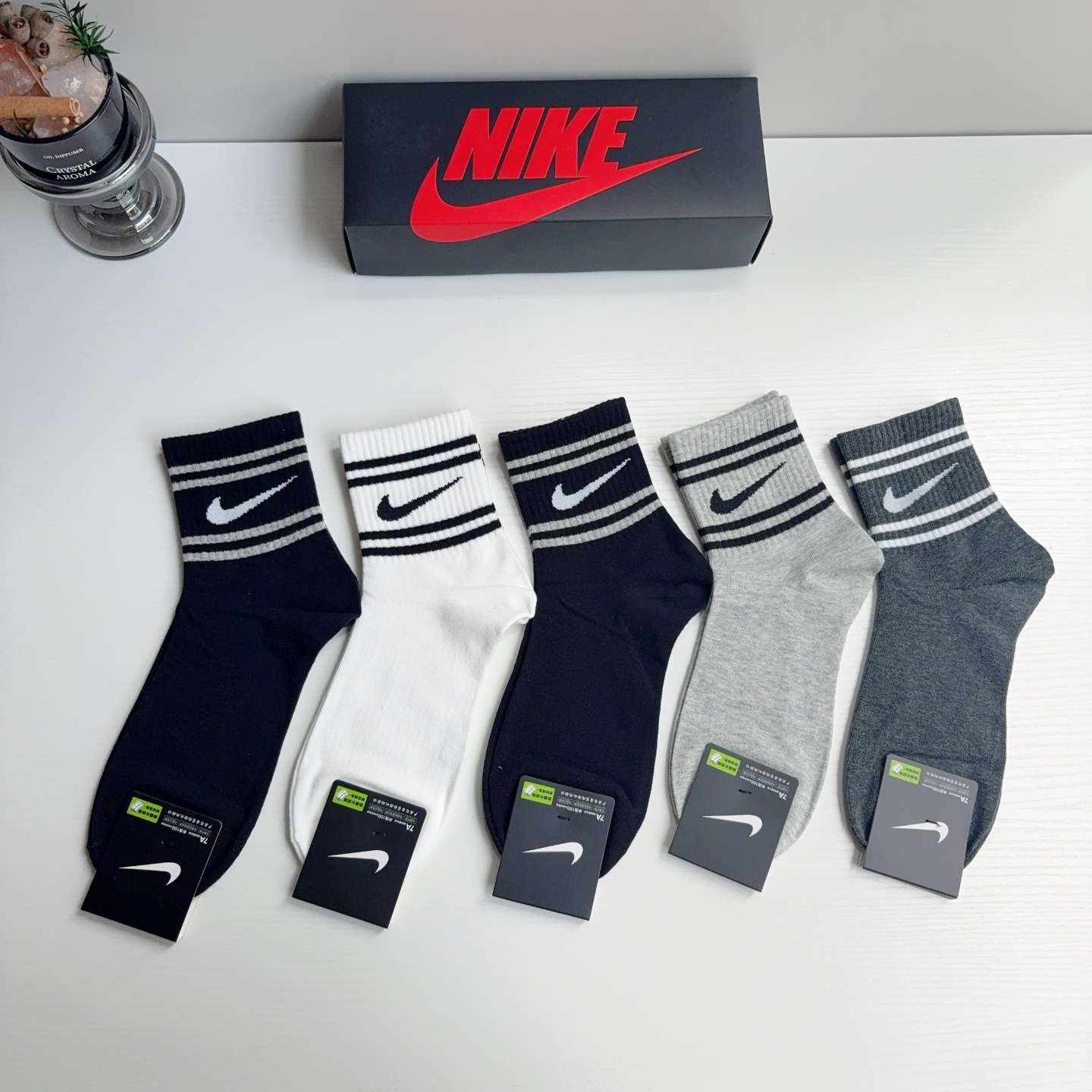 配包装（一盒5双） 新款 Nike/耐克 男士中筒袜子 超柔软面料 抗菌防臭吸汗透气百搭款！