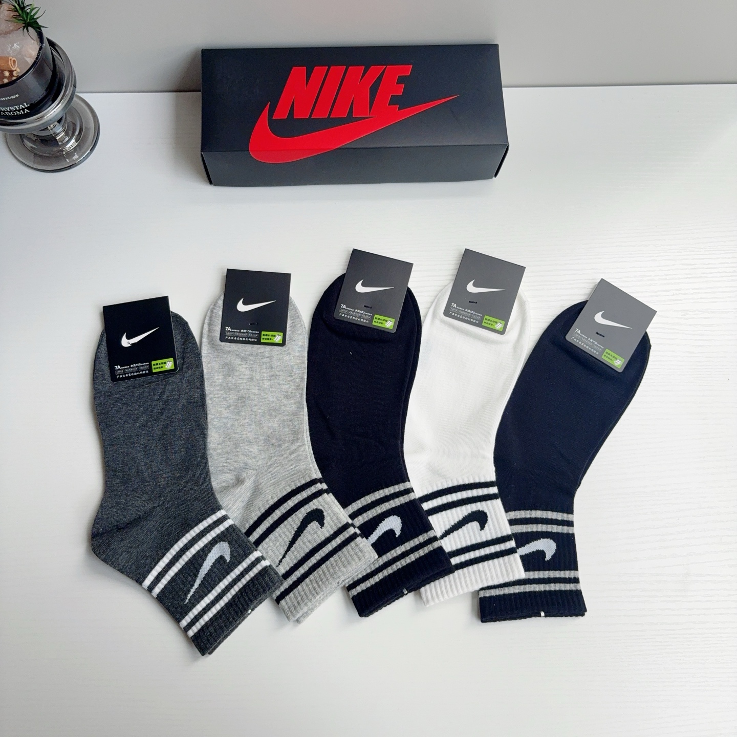 配包装（一盒5双） 新款 Nike/耐克 男士中筒袜子 超柔软面料 抗菌防臭吸汗透气百搭款！