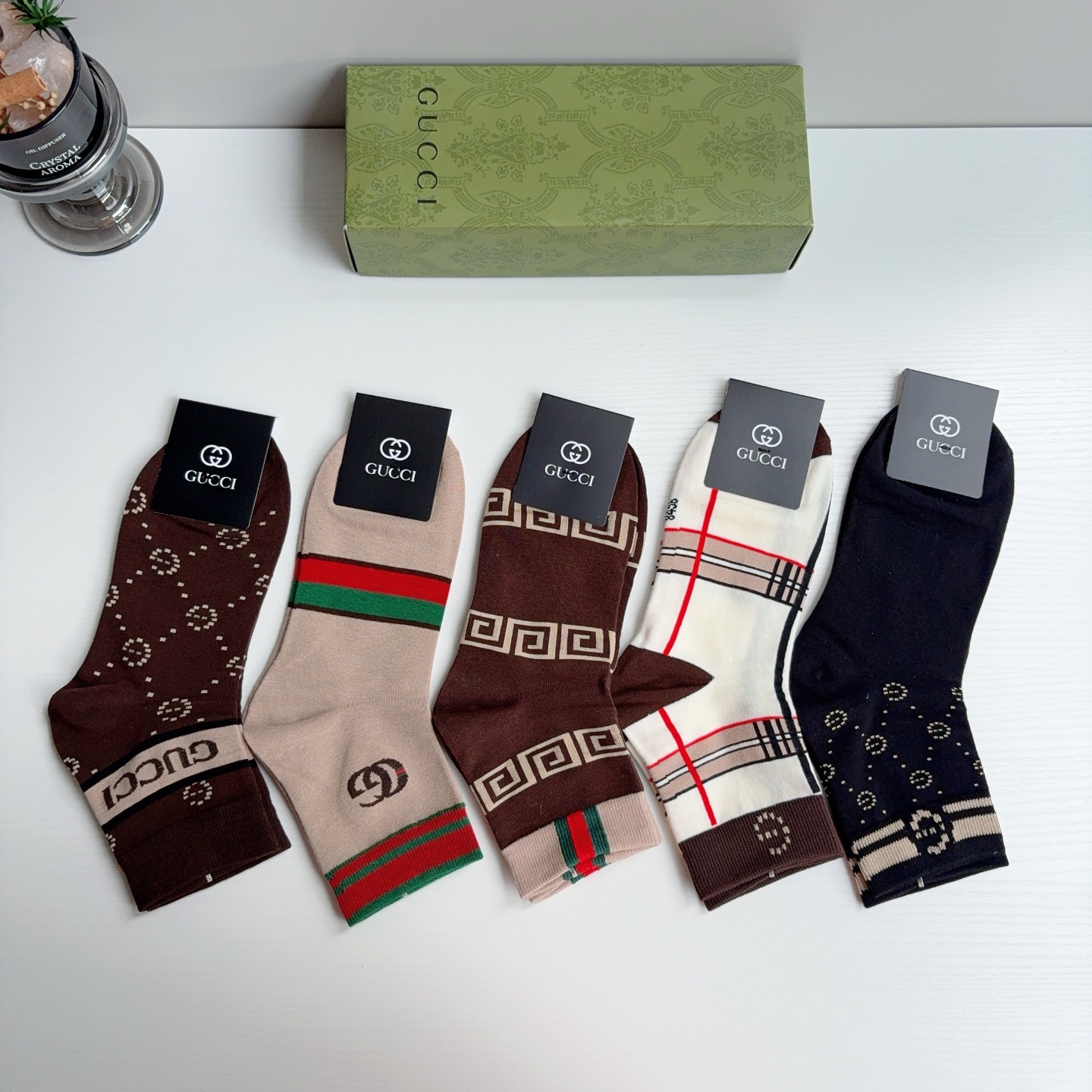 配包装（一盒5双） GUCCI 古奇男士新款袜子！纯棉面料，经典图案，专柜同步中筒袜子，💛大牌出街，潮人必备🔥超好搭