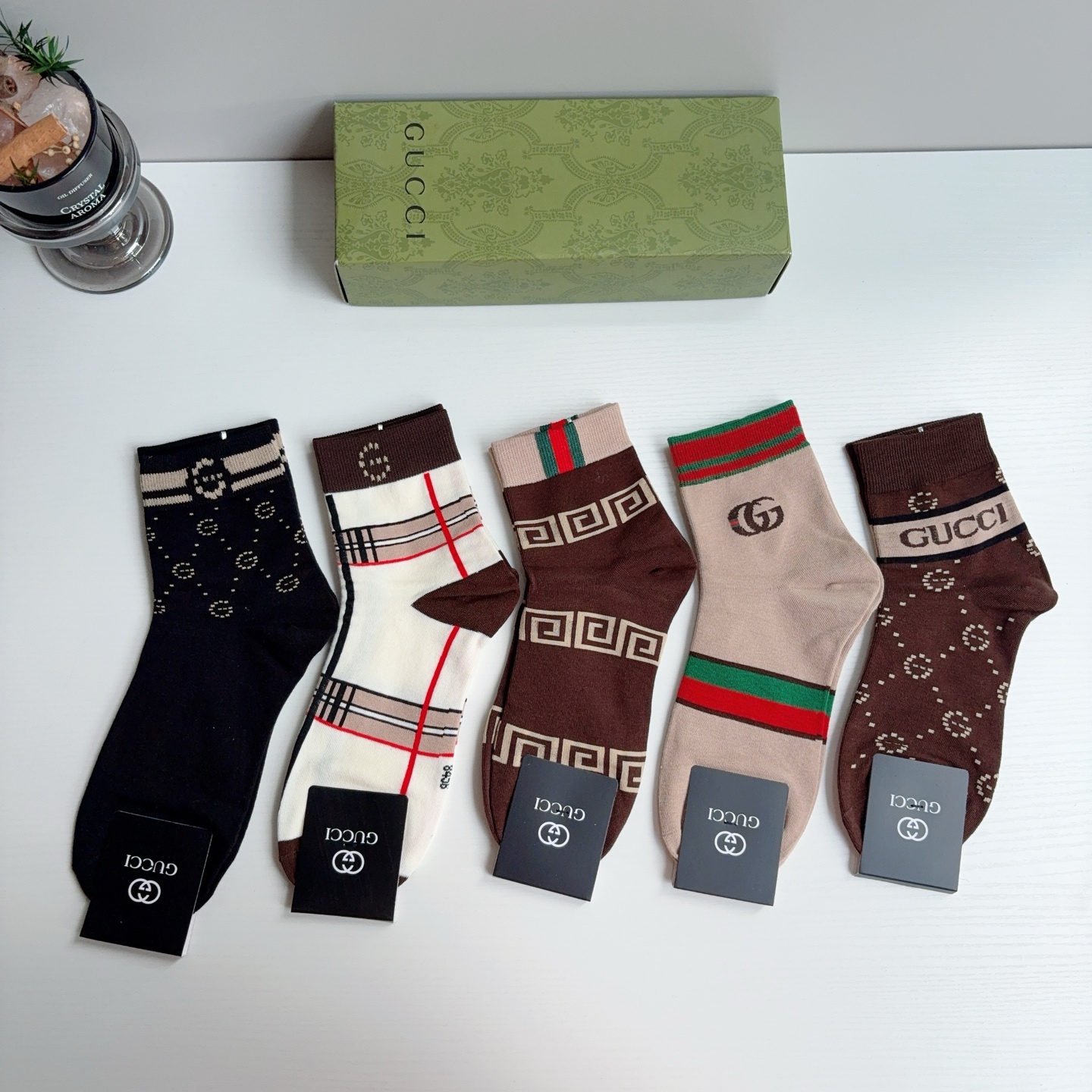 配包装（一盒5双） GUCCI 古奇男士新款袜子！纯棉面料，经典图案，专柜同步中筒袜子，💛大牌出街，潮人必备🔥超好搭
