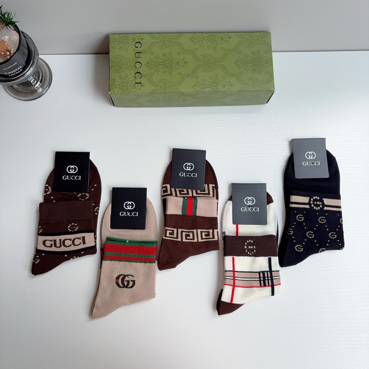 配包装（一盒5双） GUCCI 古奇男士新款袜子！纯棉面料，经典图案，专柜同步中筒袜子，💛大牌出街，潮人必备🔥超好搭