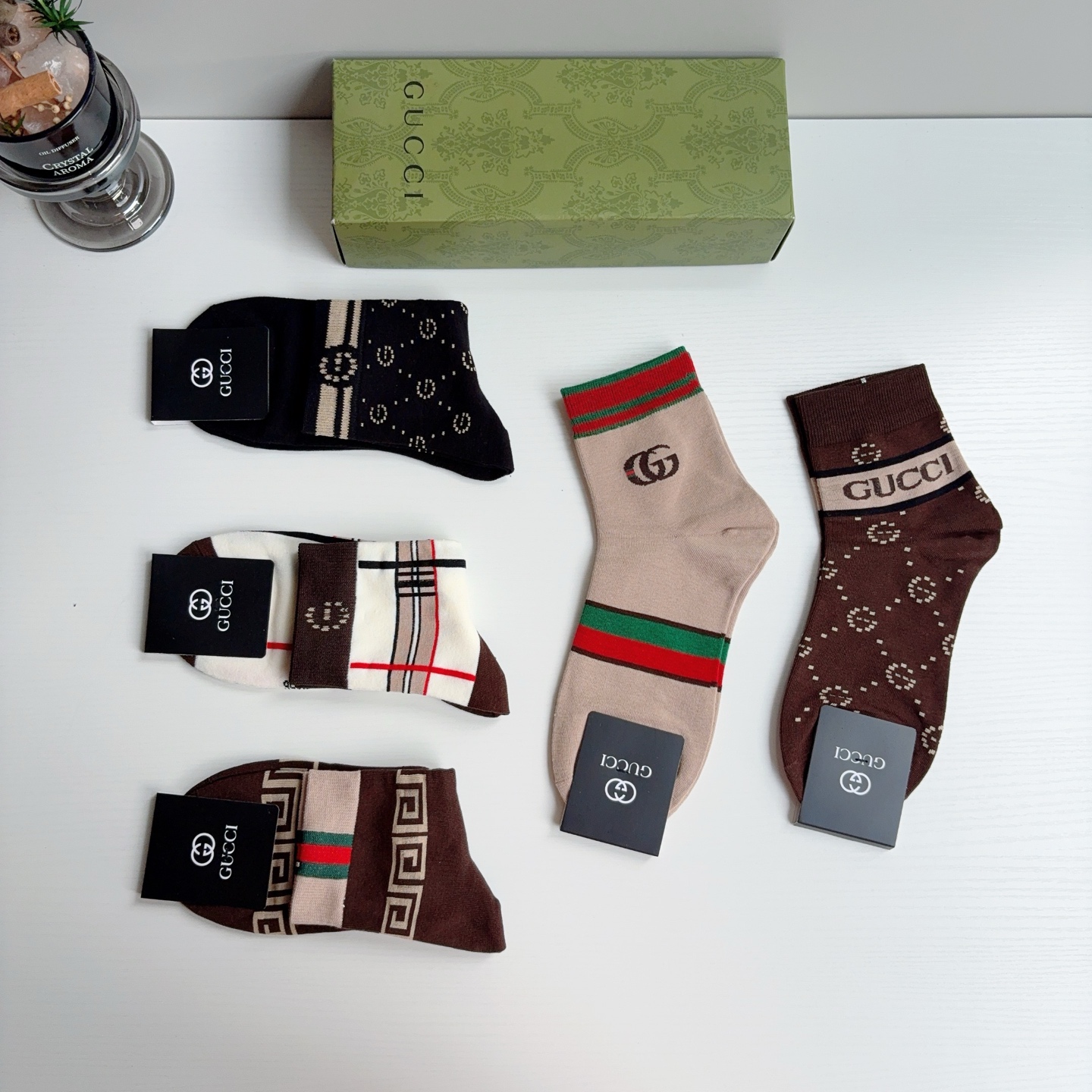 配包装（一盒5双） GUCCI 古奇男士新款袜子！纯棉面料，经典图案，专柜同步中筒袜子，💛大牌出街，潮人必备🔥超好搭