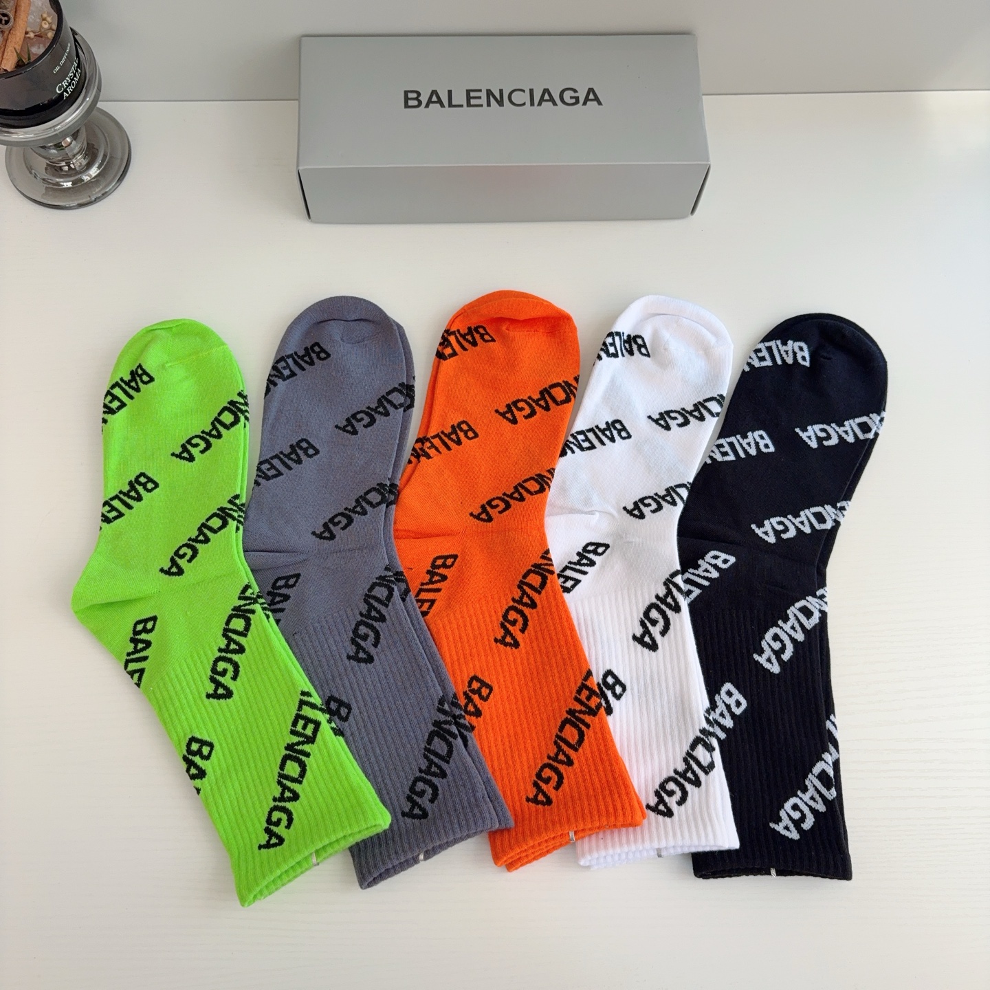 配包装【一盒5双】 BALENCIAGA 巴黎世家高版本超级柔软长筒袜子