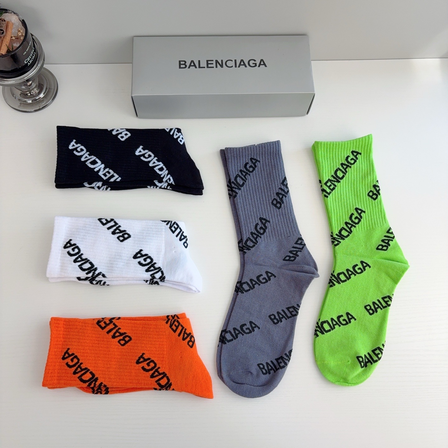 配包装【一盒5双】 BALENCIAGA 巴黎世家高版本超级柔软长筒袜子