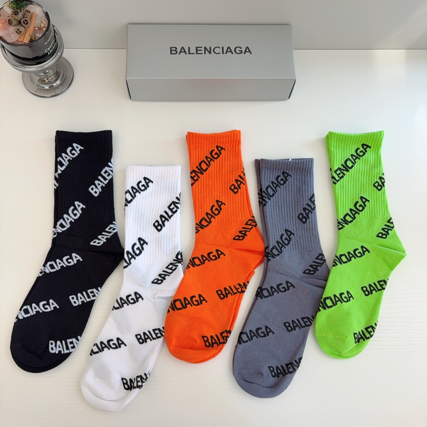 配包装【一盒5双】 BALENCIAGA 巴黎世家高版本超级柔软长筒袜子