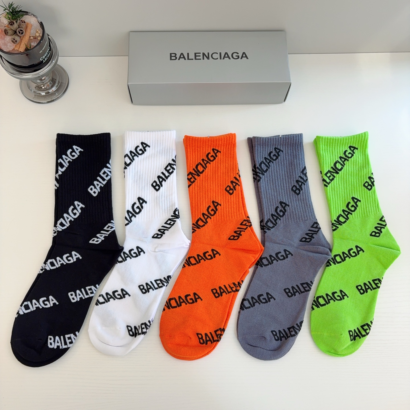 配包装【一盒5双】 BALENCIAGA 巴黎世家高版本超级柔软长筒袜子