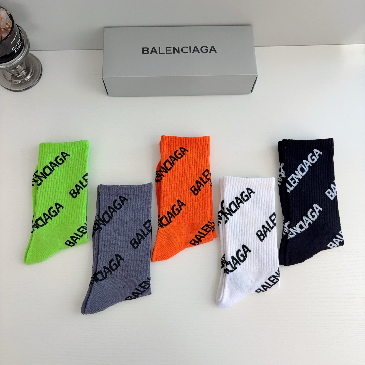 配包装【一盒5双】 BALENCIAGA 巴黎世家高版本超级柔软长筒袜子