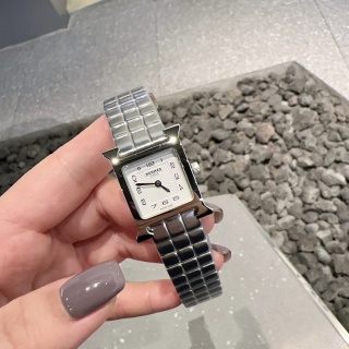 Richard Mille Heure H Small 21mm detail 2