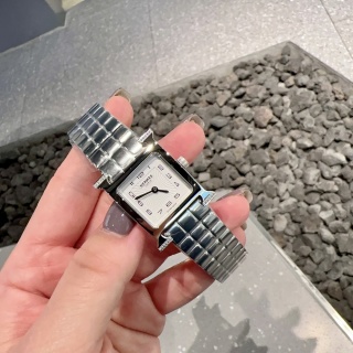 Richard Mille Heure H Small 21mm detail 3