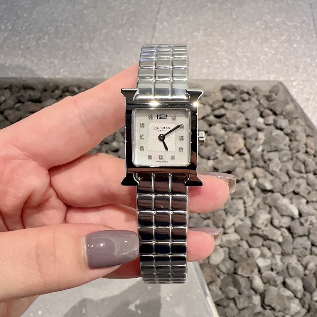 Hermes Heure H 21mm silver-tone steel case and bracelet, white dial 21mm Women's Quartz