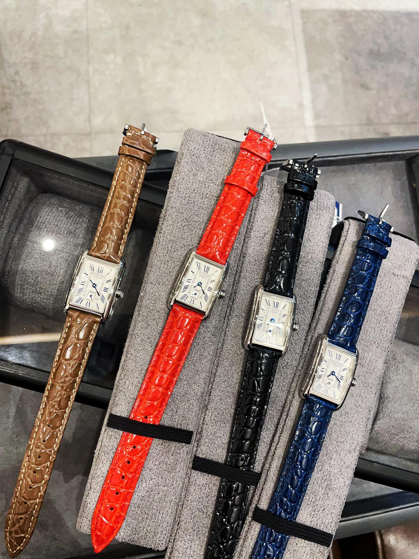 Longines Watches Crocodile skin pattern Dai Zhuo, ladies, hurry up and buy it — photo 7