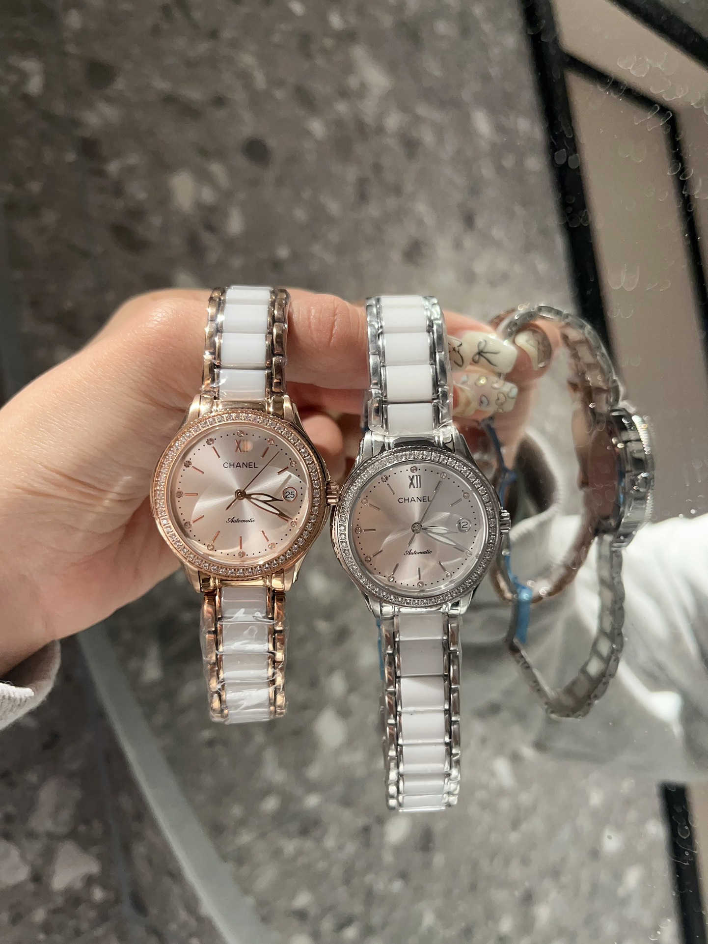 Chanel Reloj La más alta calificación
 Azul Blanco Mujeres Quartz Movement