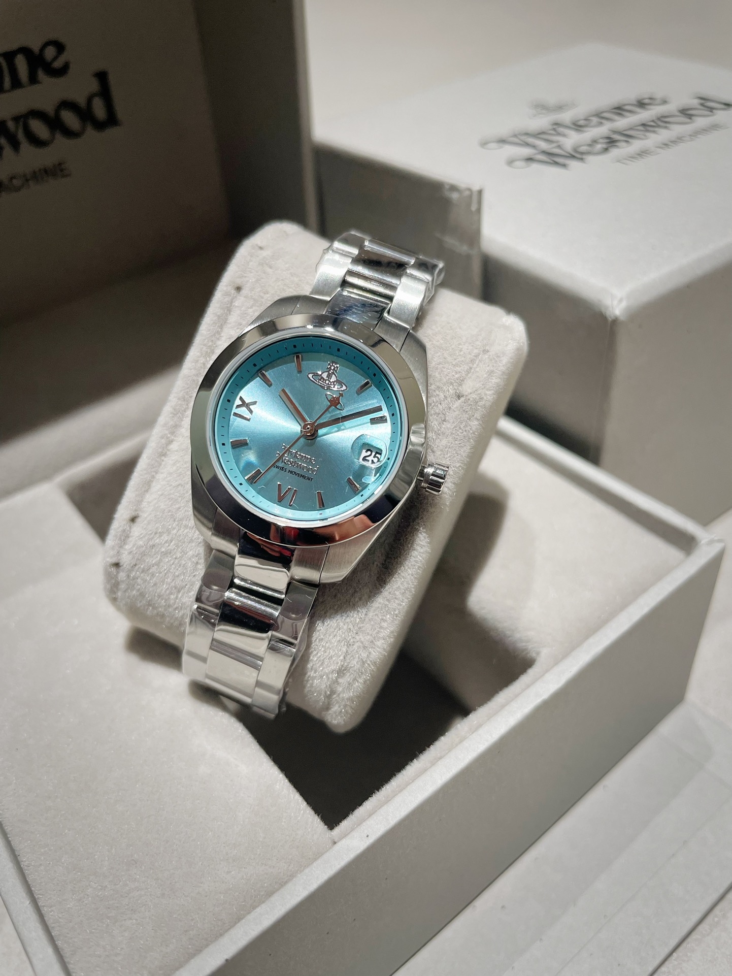 Outlet 1:1 Replica
 Vivienne Westwood Watch Silver