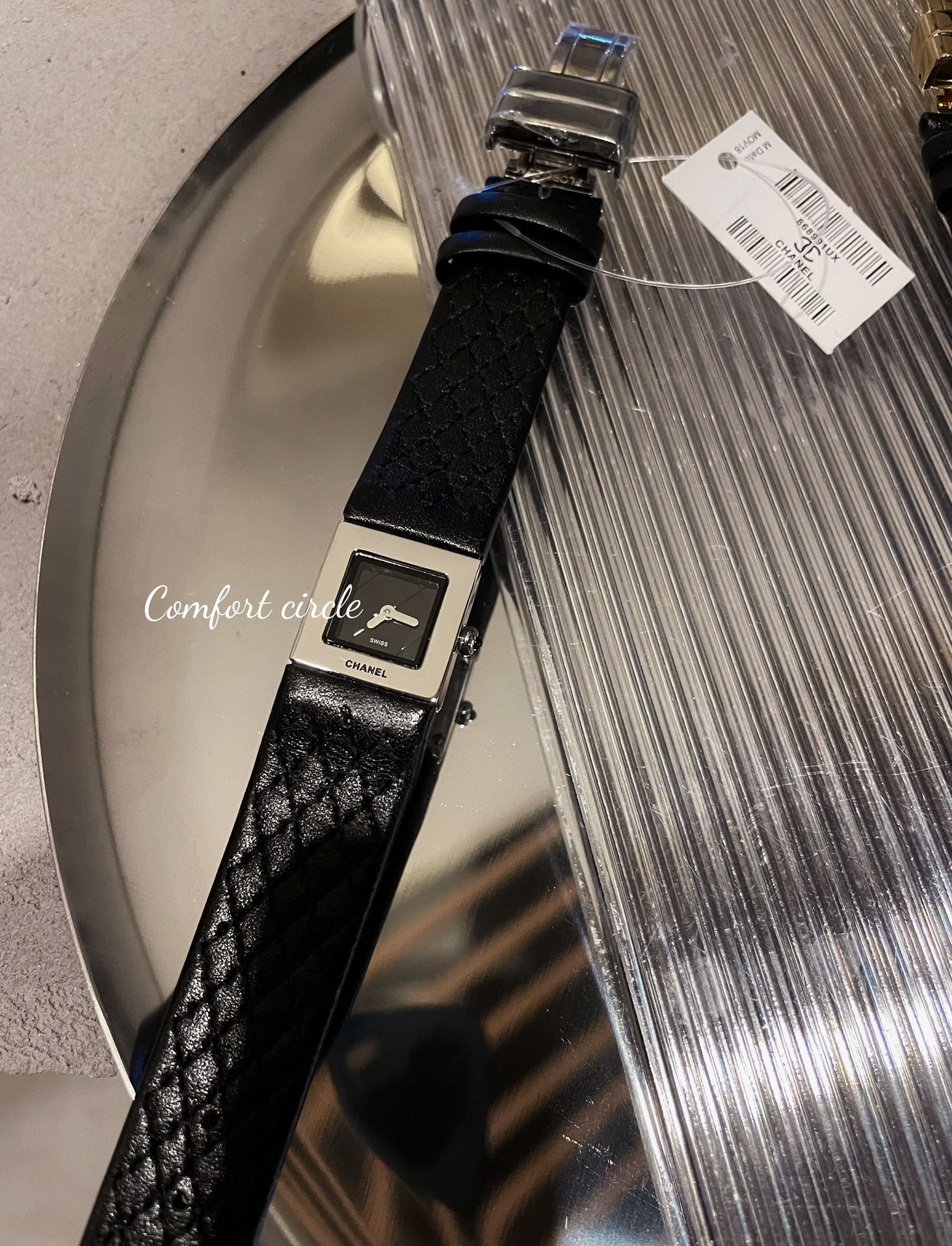 Chanel Premiere Ribbon silver-tone case, black dial, black quilted leather strap 20mm Women's Quartz