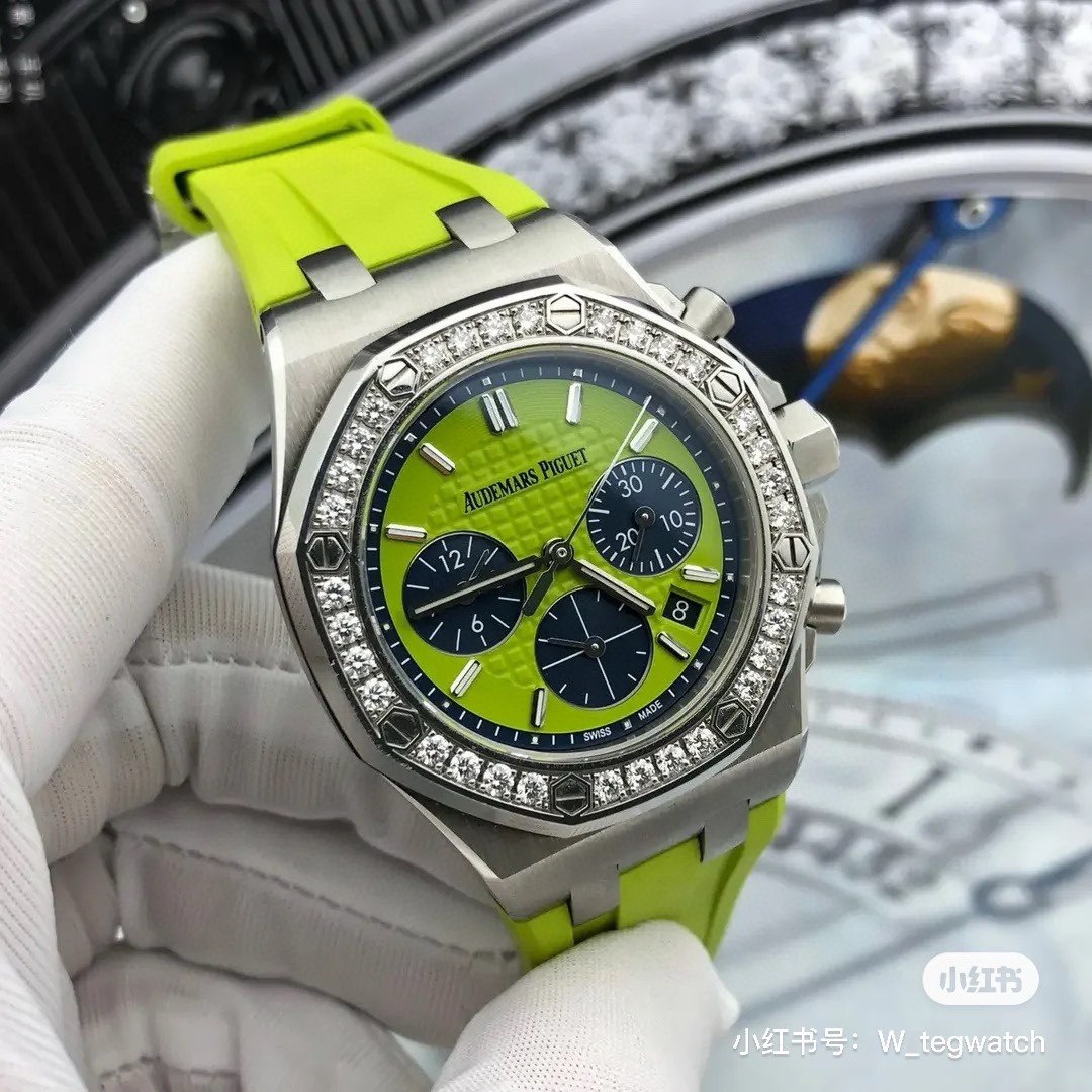 “APA-Royal Oaks Series: Cherry Pollen vs Olive Green Color System Comparison” - 图片 5