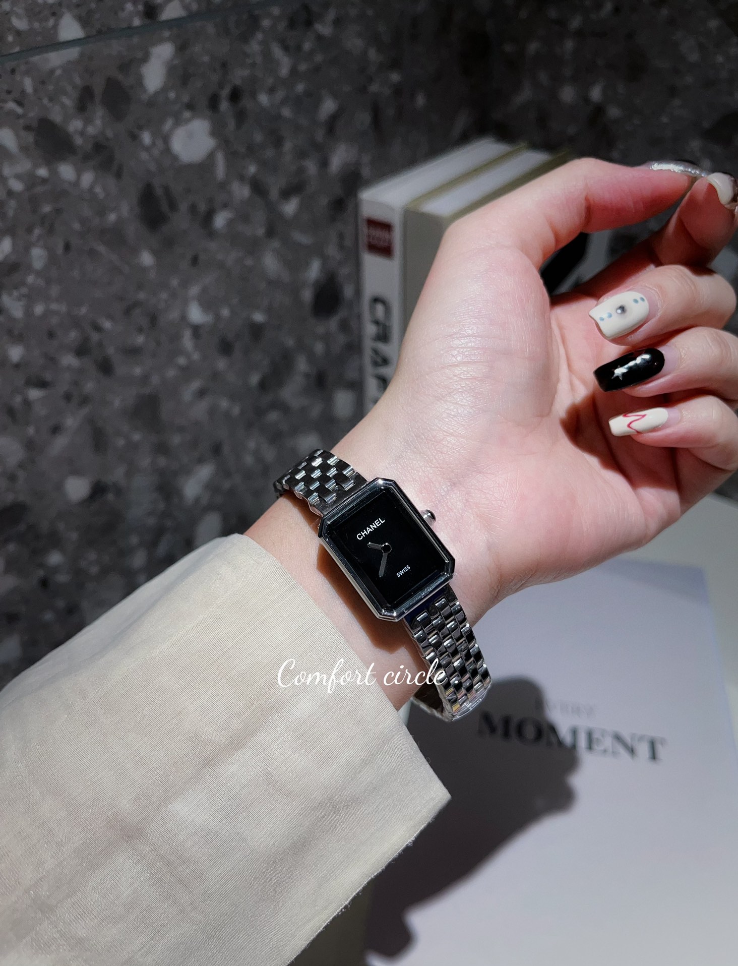 Chanel Armbanduhr Mit Diamanten besetzt Frauen Quartz Movement