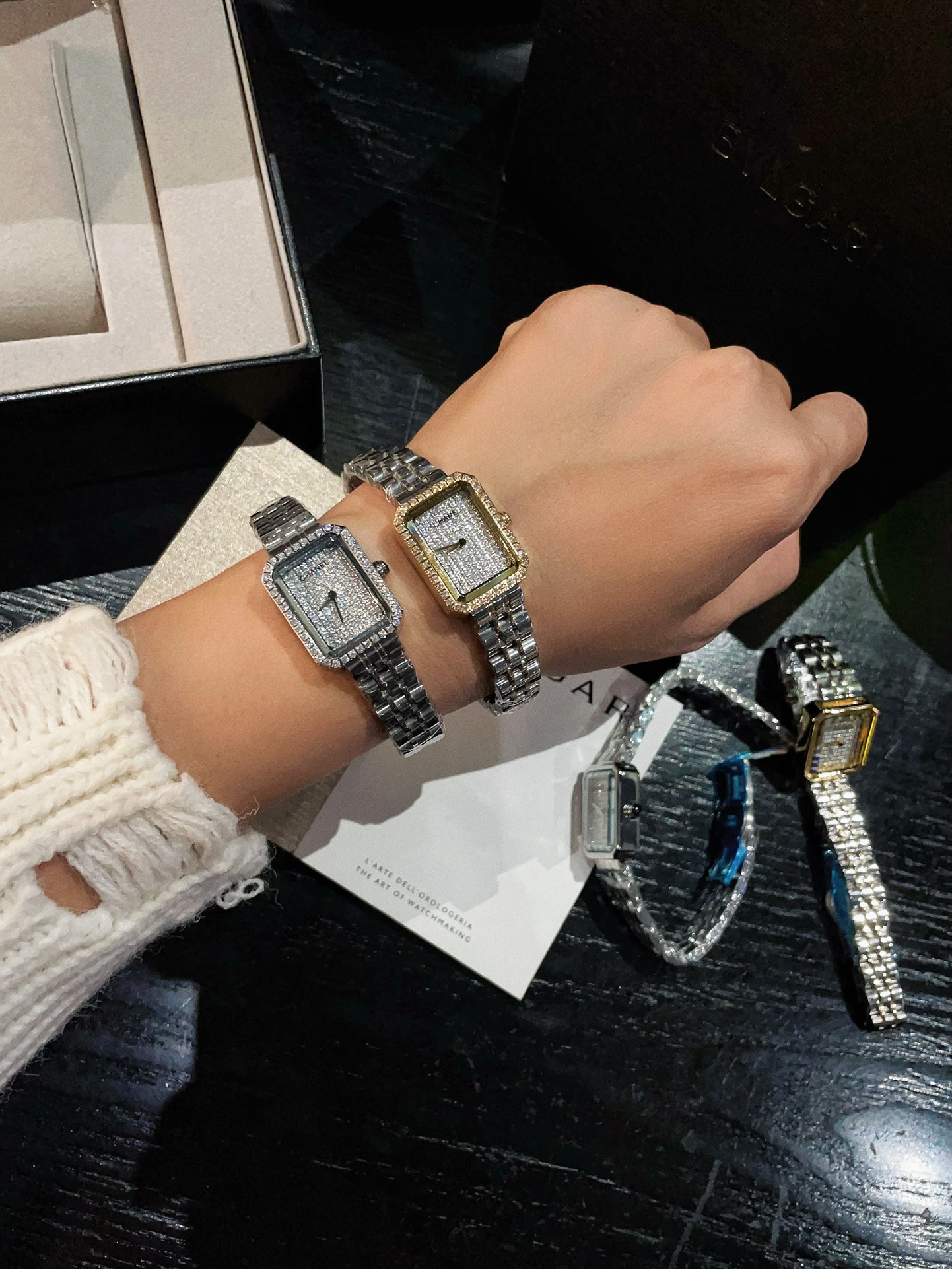 Exquisite Stone Watch Collection by Ms. Chanel: Perfect Timepieces with Unique Diamond Twigs. - 图片 7