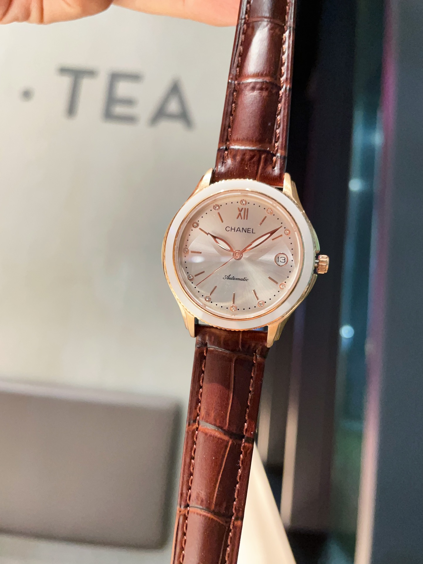 Chanel Platinum Ceramic Belt Lady’s Wristwatch: Elegant, Light, and Comfortable - 图片 7