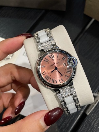 Cartier Ballon Bleu 33mm detail 2