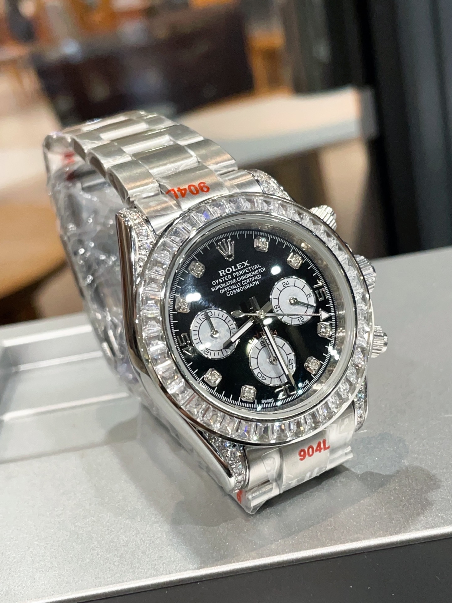 Rolex Rainbow Diton: 770 Gems, Rig 450 – Unique and Beautiful Timepiece - 图片 7