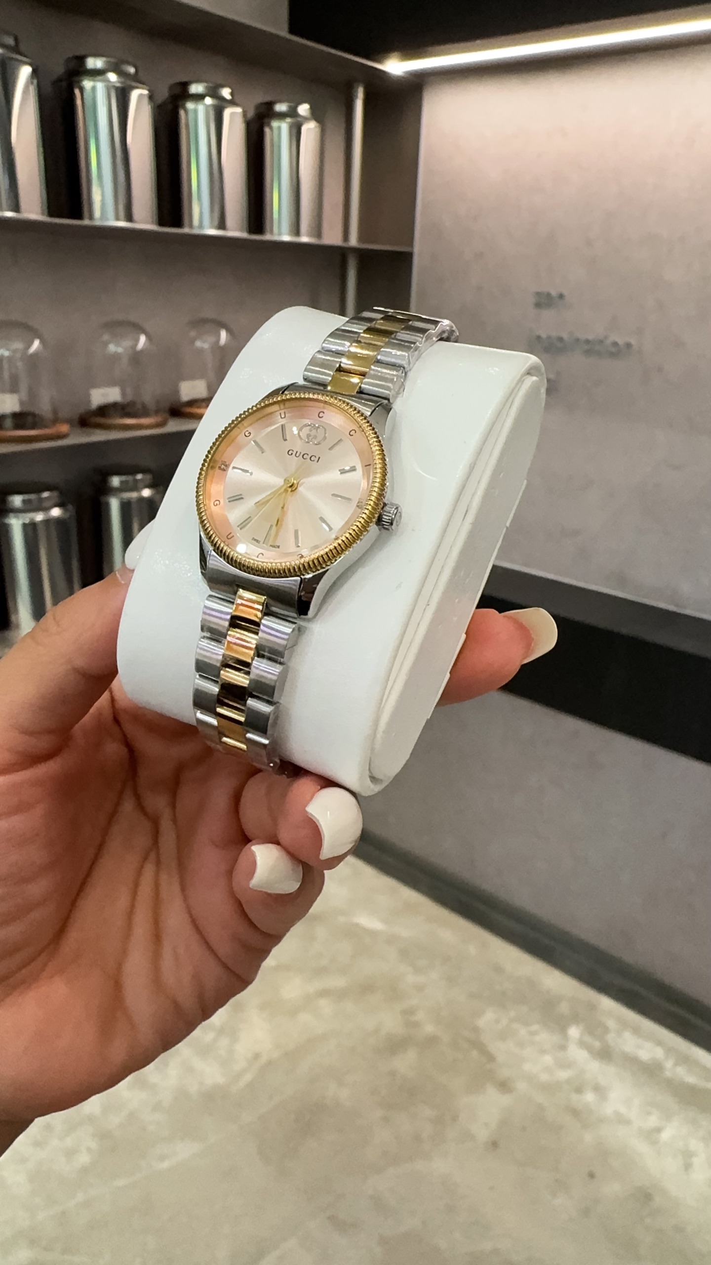 Gucci G-Timeless Essentials Watch, Stainless Steel & Gold, Elegant Design 7 i1747975076593 274 0 1