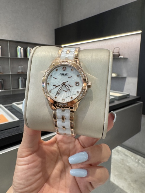 Chanel Women's Watch with Ceramic and Stainless Steel Bracelet,35mm 1 Chanel Women's Watch with Ceramic and Stainless Steel Bracelet,35mm