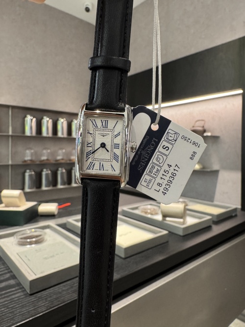 Longines DolceVita Ladies Watch - Classic Elegance, Stainless Steel, Leather Band 28 Longines DolceVita Ladies Watch - Classic Elegance, Stainless Steel, Leather Band