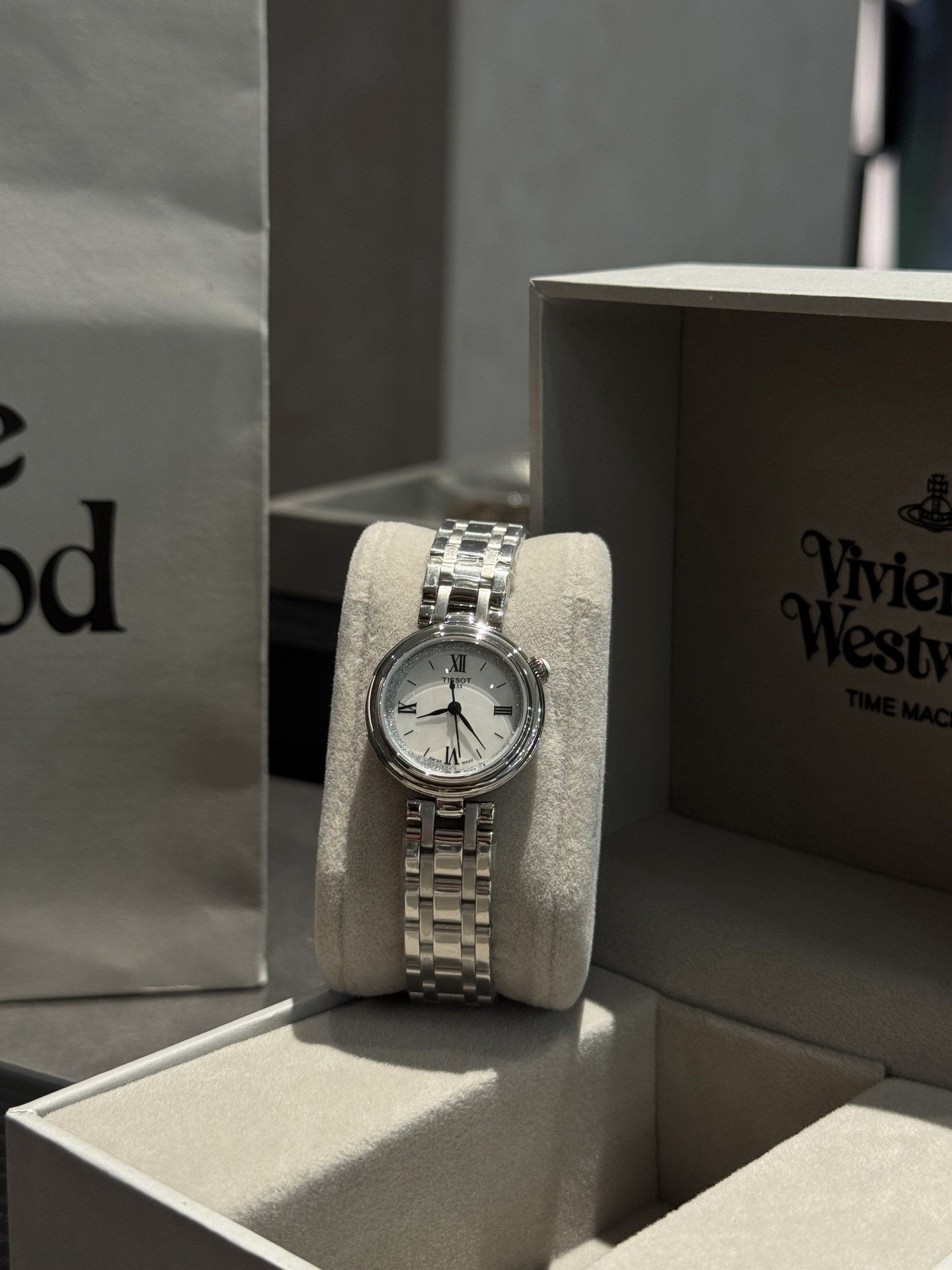 Tissot T152 Diamond Accented Ladies Watch with Quartz Movement and Steel Bracelet 5 i1755589449292 3827 0 5