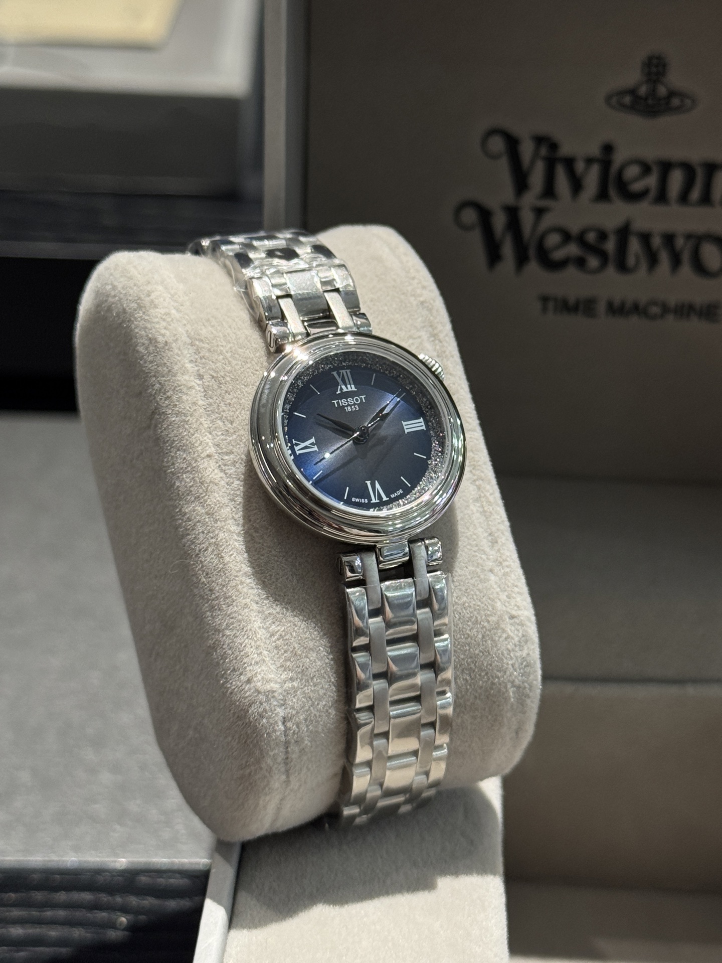 Tissot T152 Diamond Accented Ladies Watch with Quartz Movement and Steel Bracelet 7 i1755589450875 1216 0 3