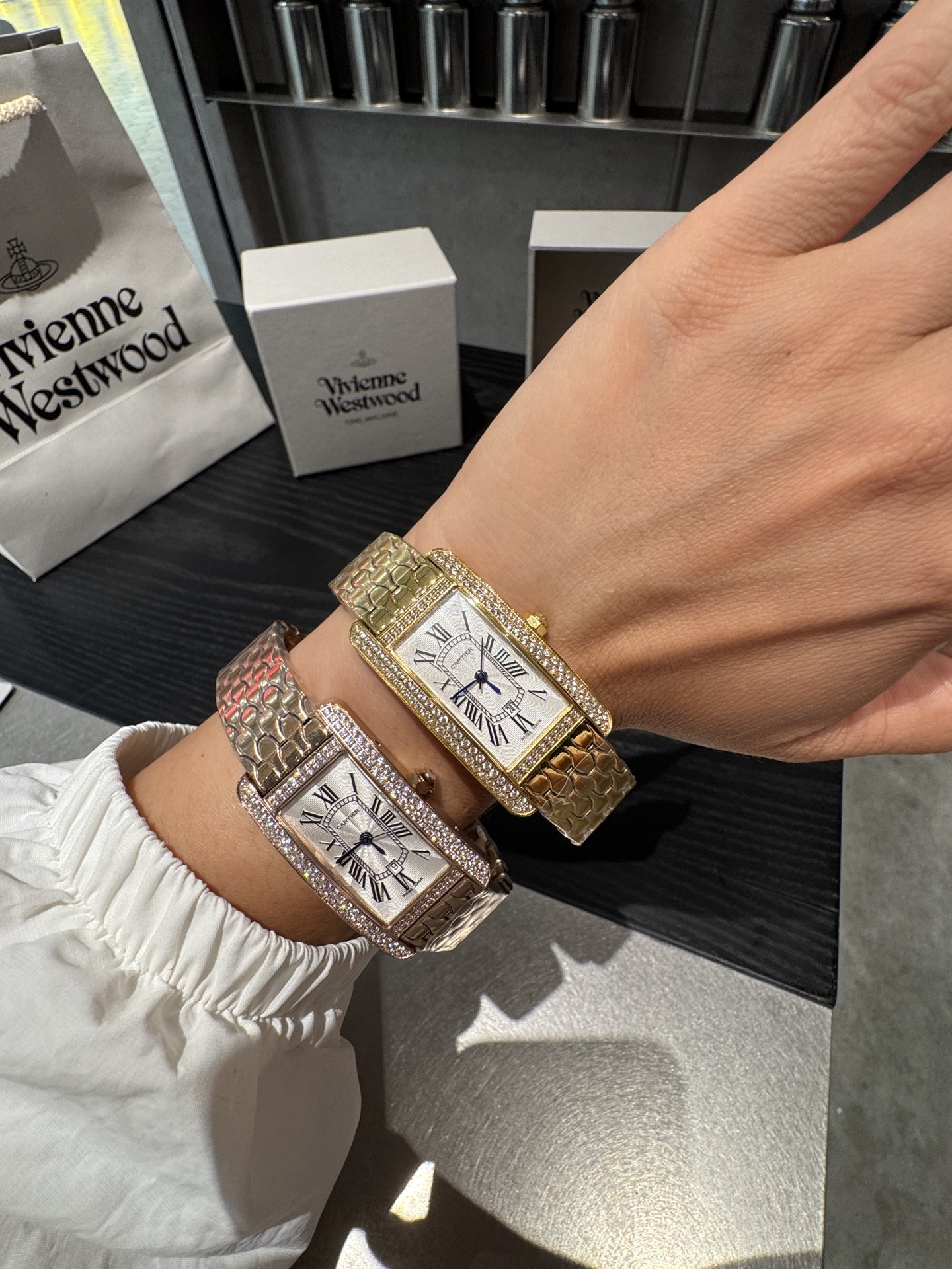 Vivienne Westwood Tank Américaine Women's Watch, Stainless Steel, Double Row Diamond 9 i1757304353528 5663 0 7