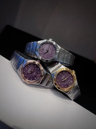 Omega Constellation 28mm Quartz Meteorite Dial detail 5