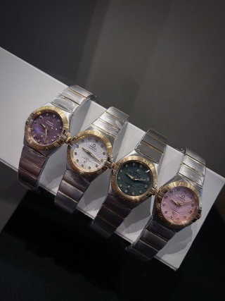 Omega Constellation 28mm Quartz Meteorite Dial detail 3