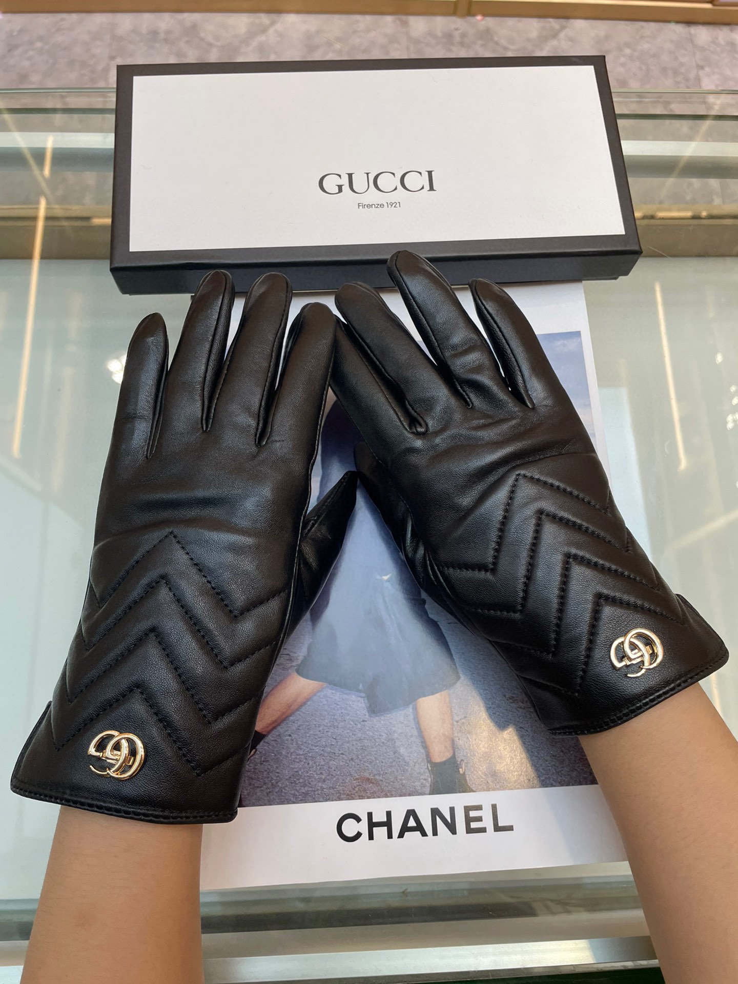 Gucci新款女士手套羊皮皮质超薄柔软舒适特显手型质感超群码数均码