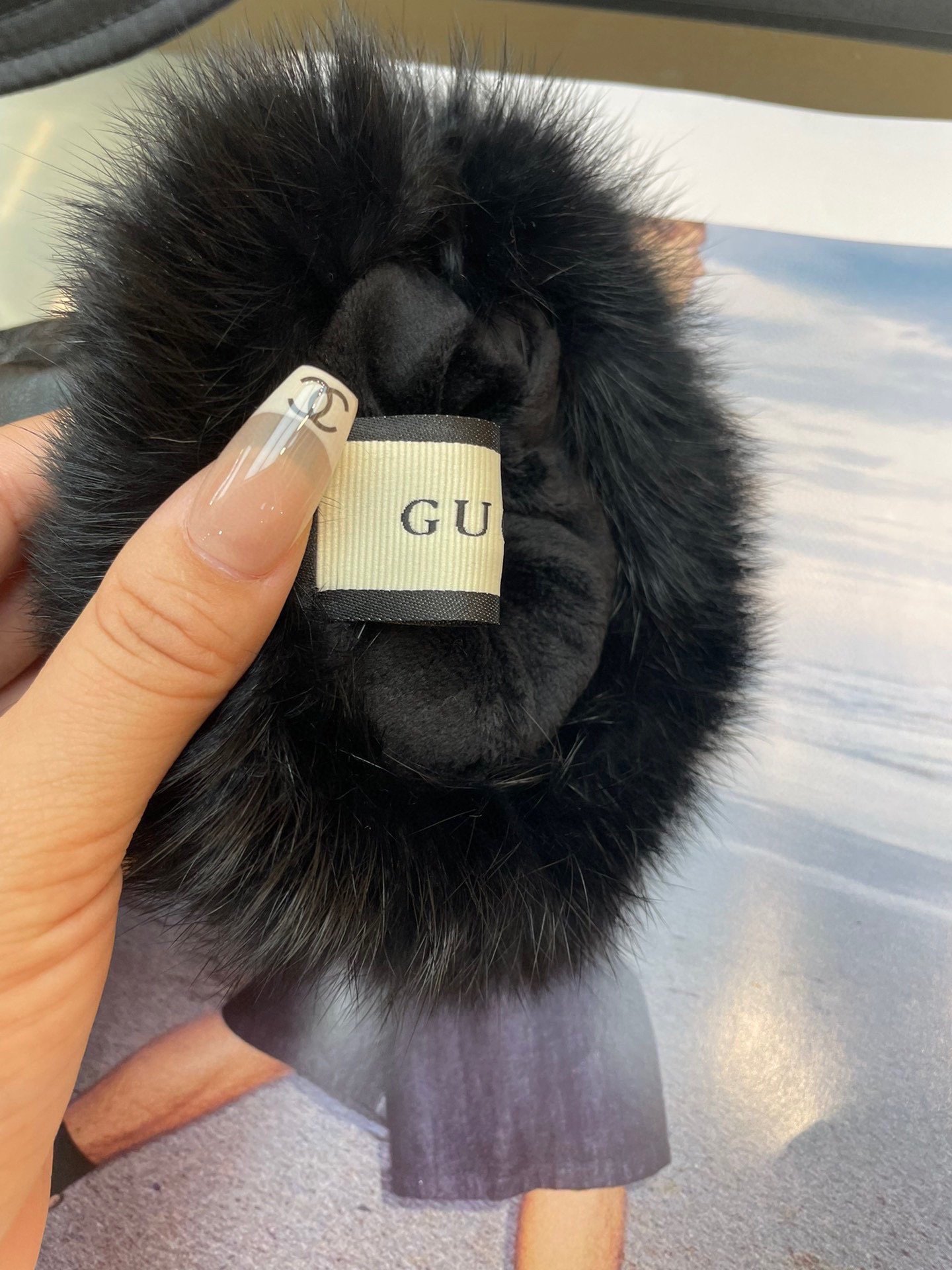 Gucci新款女士手套一级羊皮皮质超薄保暖舒适柔软舒适特显手型质感超群码数均码