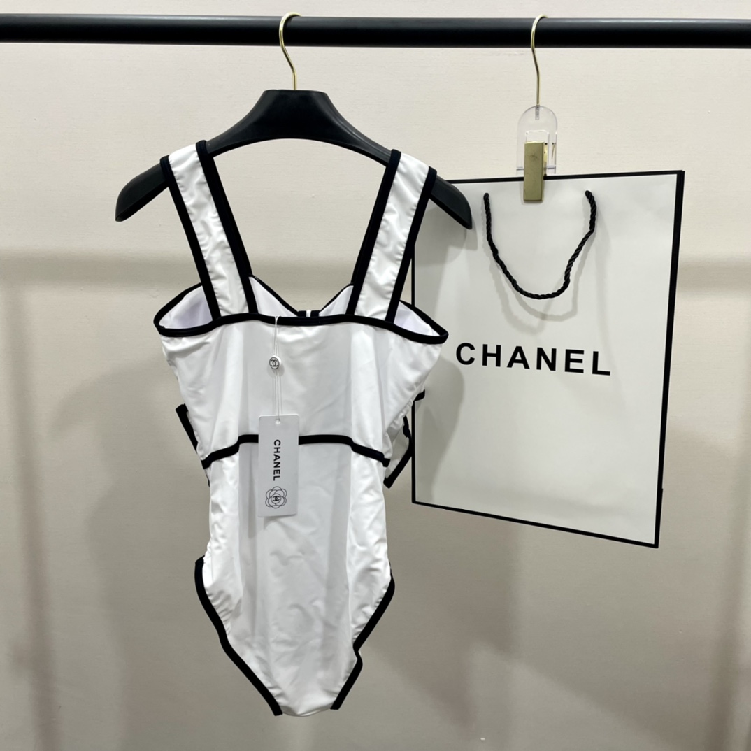 Chanel新款名媛气质风连体泳衣适合多种场景的游泳衣️海边游泳池温泉水上乐园漂流都可以内搭也完全可以连