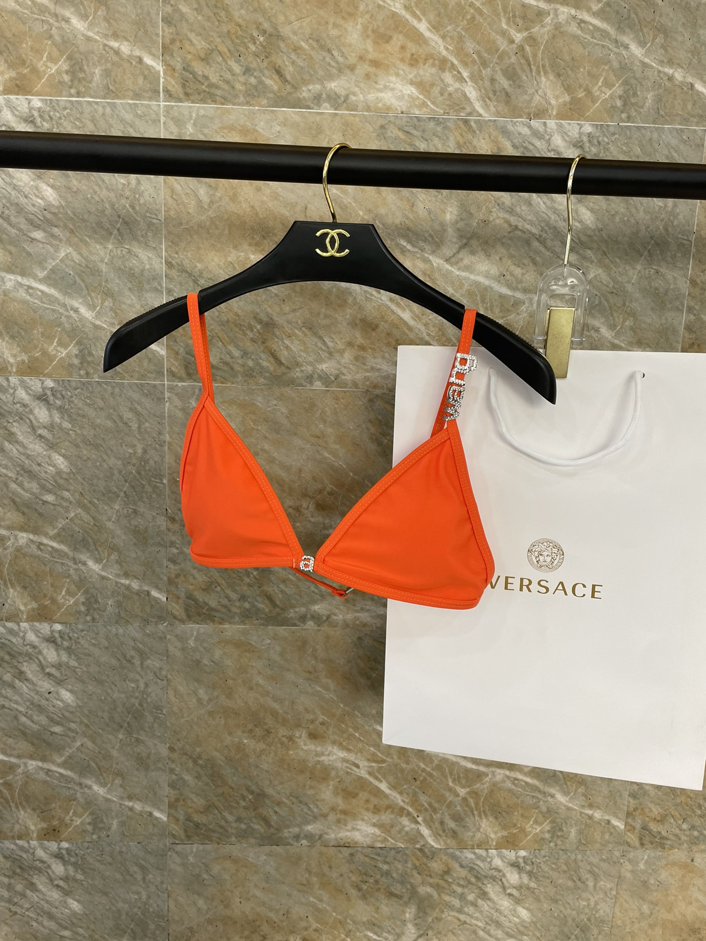 NO:289345,Special offer: Pressure Mountain King's new bikini swimsuit~ Hardware suspender vest bra underwear   briefs two-piece suit, S.M.L Xl swimsuit swim trunk bikini, swimsuit, swimming trunk, bikinis, alexander wang, swimsuits, swimsuits, bikinis19860909特价 压力山大王新款比基尼泳衣~带钻五金吊带背心文胸内衣 三角裤两件套装, S.M.L Xl泳衣泳裤比基尼,泳衣，泳裤，比基尼,alexander wang,swimsuits,bikinis,accessory