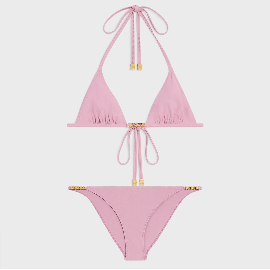 NO:289641,Special offer Celien's new split pair hardware is suitable for swimsuits in various scenarios. ♀Seaside, swimming pool, hot spring, water park. You can raft inside and out. The one-piece design covers the flesh and looks tall. The abdomen is a bit fleshy and does not affect our beauty. The fabric is breathable and comfortable. The quick-drying elastic swimsuit is easier to clean. S M L Xl Color Pink swimsuits, swimsuits, bikinis19860909特价 Celien新款分体对版五金适合多种场景的游泳衣♀海边 游泳池 温泉 水上乐园 漂流都可以内搭也完全可以 连体设计遮肉显高挑 腹部有点肉肉也不影响咱美美的 面料透气舒适.速干弹性的游泳衣更加帖肤易清洗 码数S M L Xl 颜色 粉色泳衣泳裤比基尼,泳衣，泳裤，比基尼,celine,swimsuits,bikinis,accessory