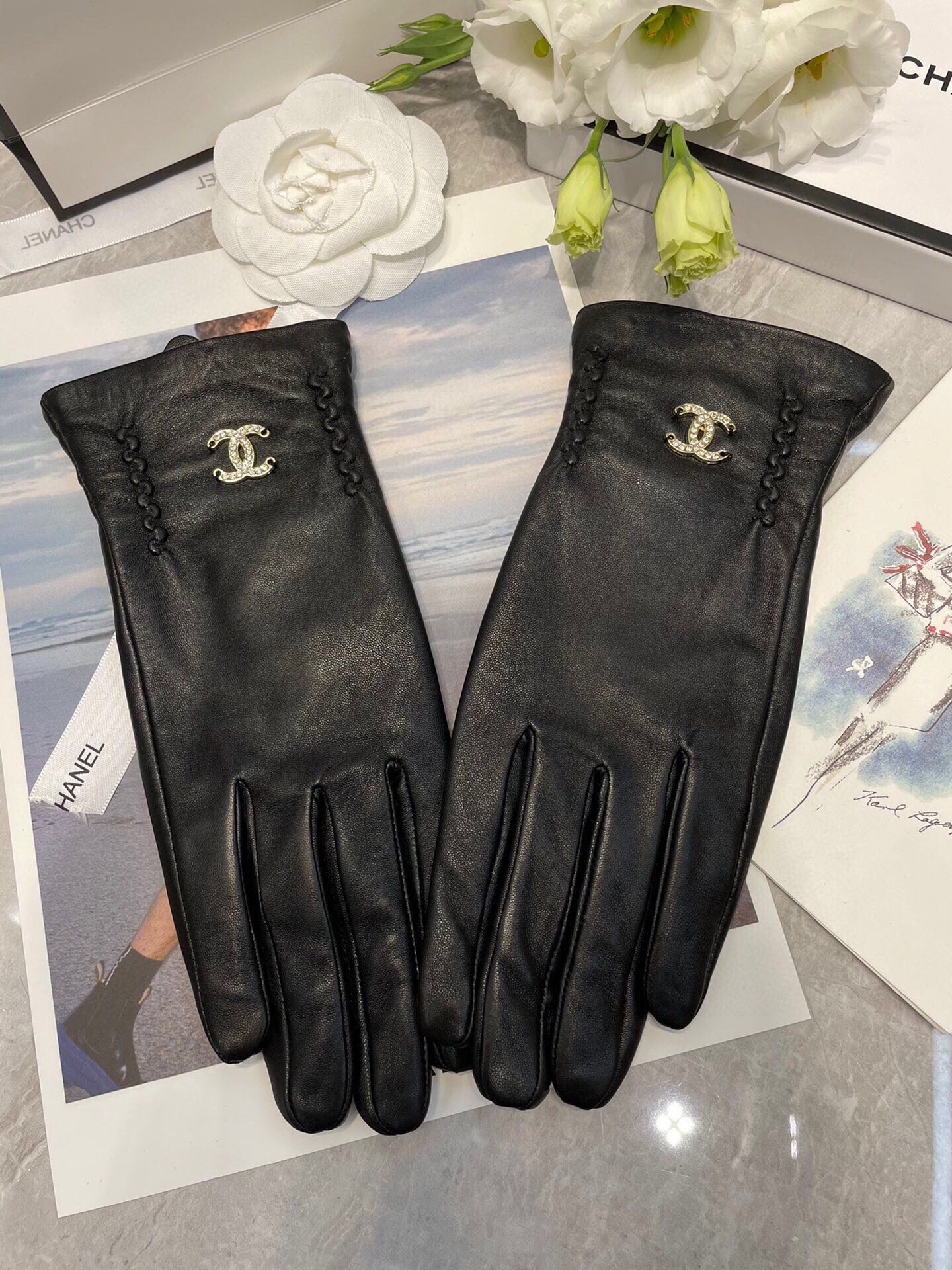 Chanel Gloves Women Cashmere Sheepskin