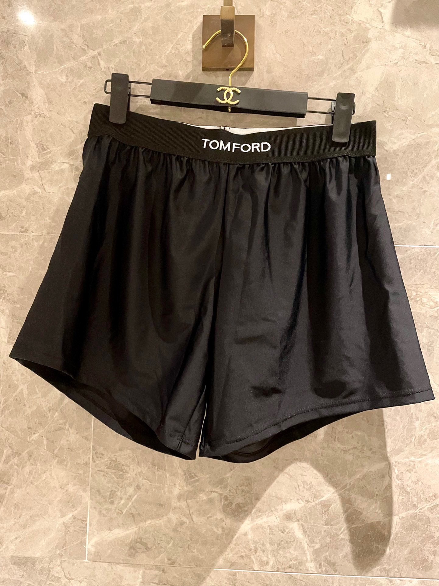  TOM FORD豹纹字母分体式泳衣 实物美翻了 小吊带设计➕短裤  码数：S M L Xl