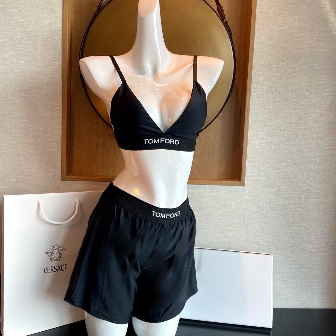  TOM FORD豹纹字母分体式泳衣 实物美翻了 小吊带设计➕短裤  码数：S M L Xl
