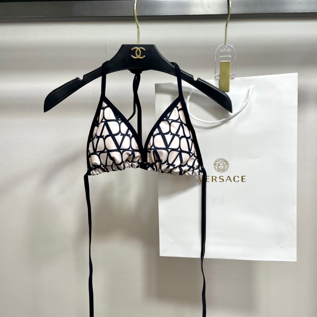Valentino’s New Bikini Fashion: Versatile Swimsuits for Various Scenarios, Comfortable Fabrics, Multiple Sizes. - 图片 1