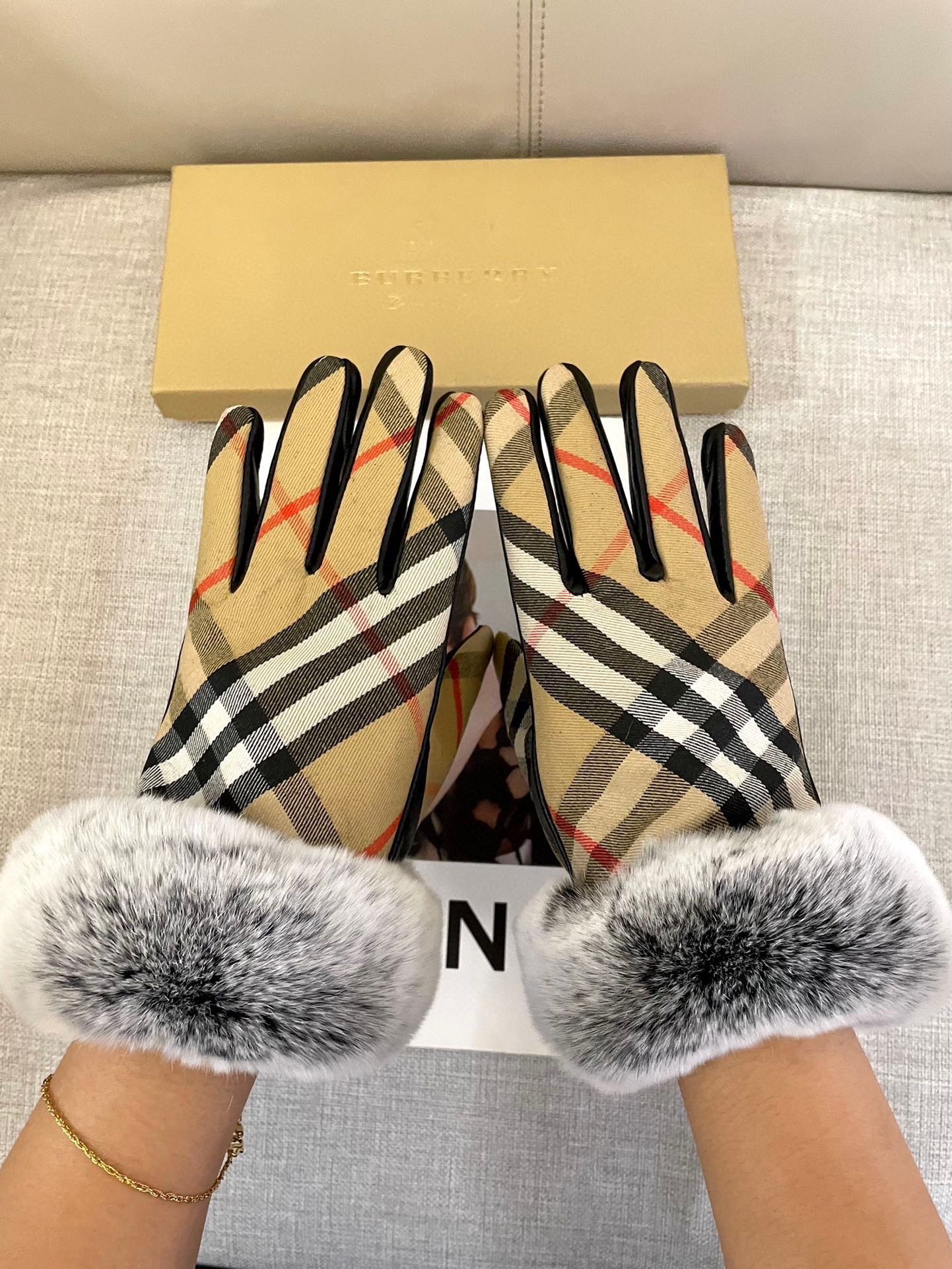 ♪ 275, barberly’s new leather gloves ♪ Inner: Inner Number of coders: average - 图片 9