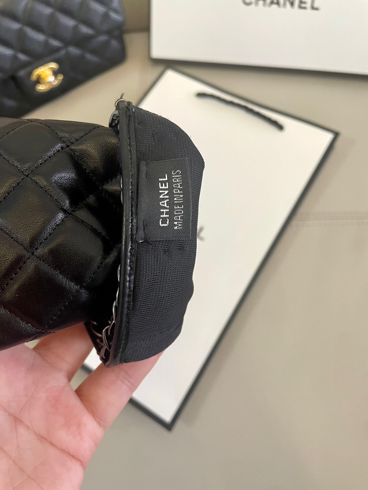 300 BUCKS TO THE SUPER-REFERENDANT, TROUPE, MUST RETAIN HER OWN MONEY - 图片 4