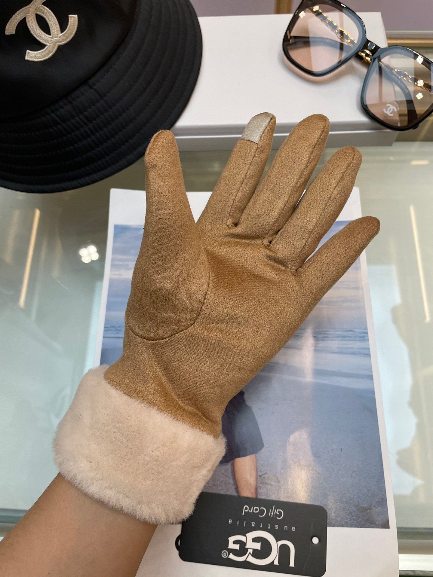 A SPECIAL PRICE OF 138 FOR MS. UGG’S GLOVES TO KEEP THE DEER VELVET WARM IN WINTER - 图片 7