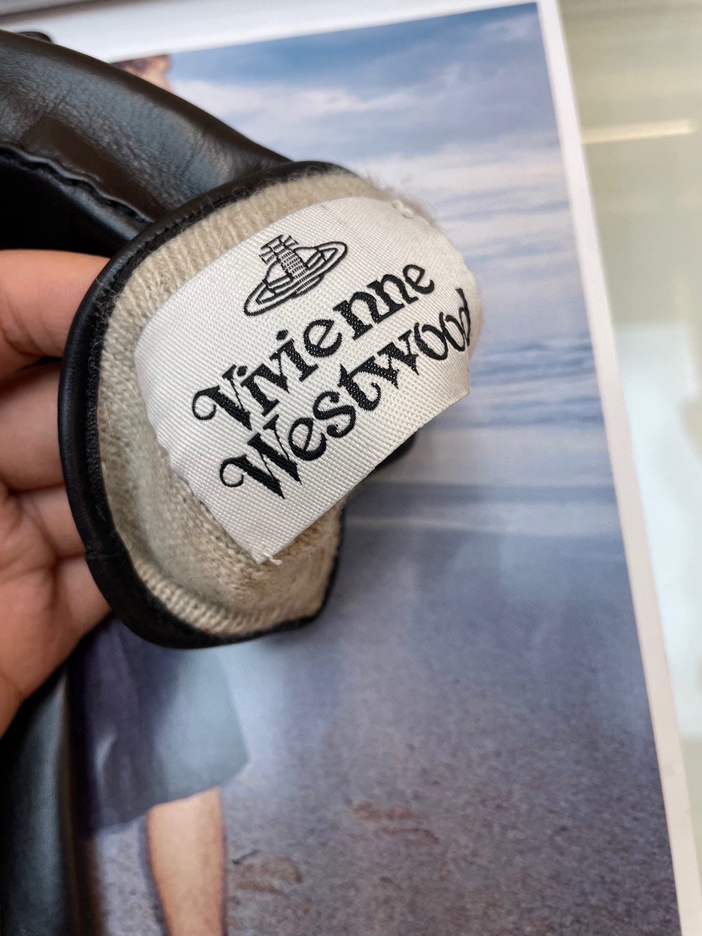Ms. Vivienne Westwood, Saturn’s leather gloves - 图片 5